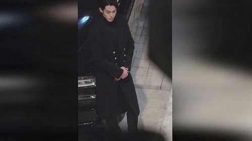 娱乐圈“吃瓜三姐妹”揭秘:从亲密到裂痕的真实故事