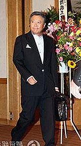 当红小花张婷最新动态：从流量新星到演技派的蜕变